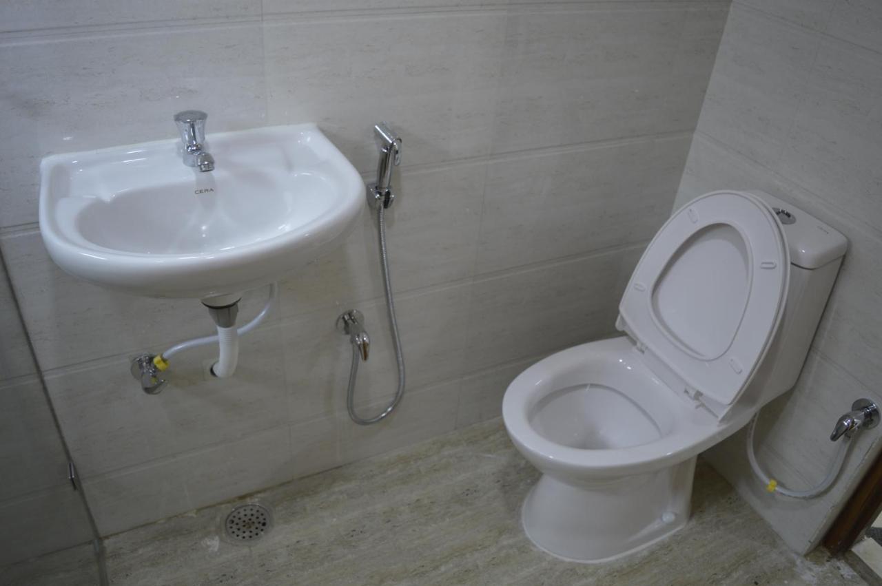 Hotel Virat Inn Hyderabad Exterior photo